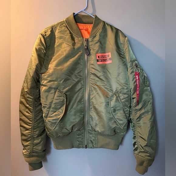 Alpha Industries Flyers Jacket Green Reversible MA-1 Bomber RARE GRAPHICS EUC - Picture 2 of 8
